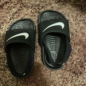 Infant Nike Sliders